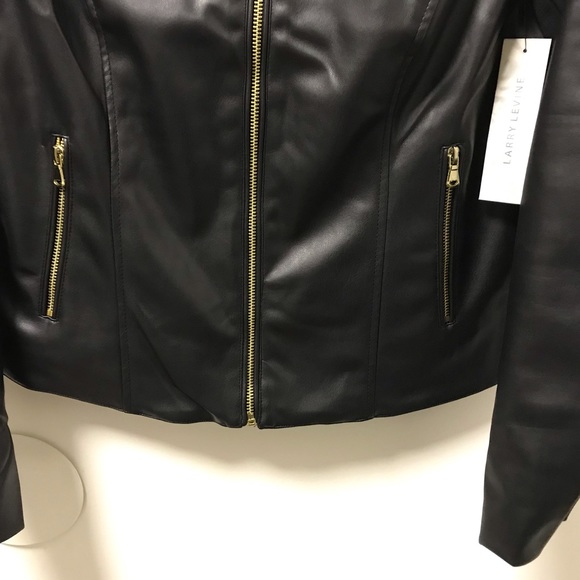 Sharp Gold Zipper Jacket! - Picture 2 of 7